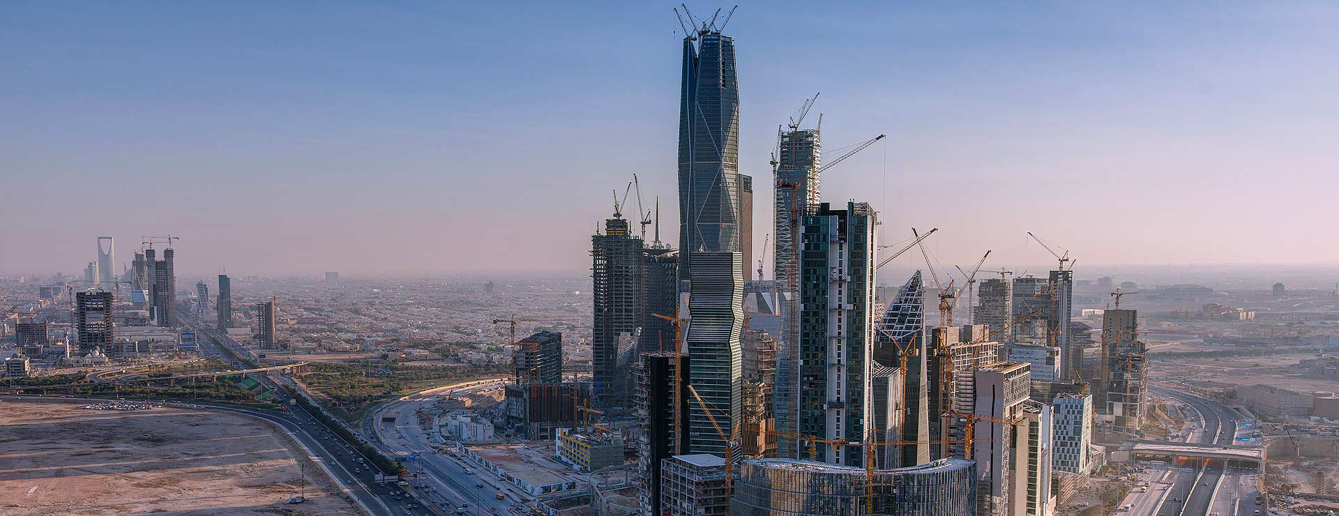 В Саудовской Аравии построят уникальный горизонтальный мегаполис