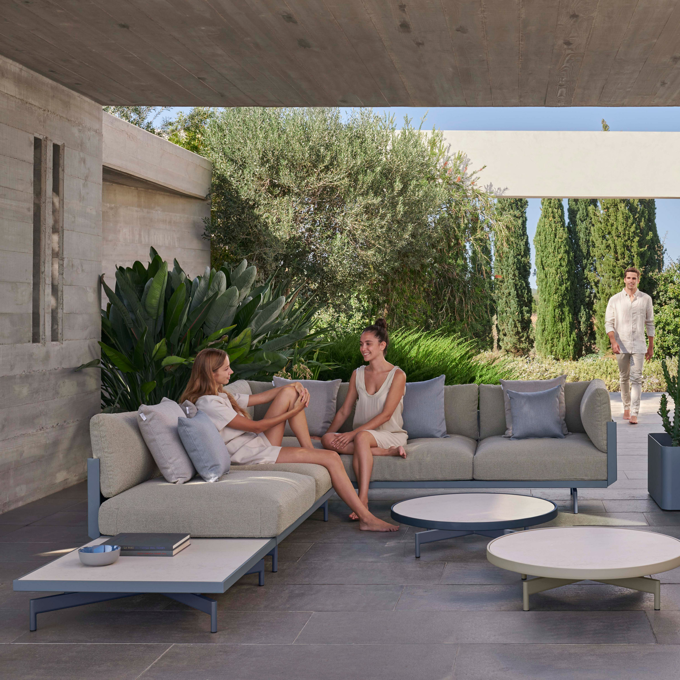 Tренды 2020/2021: коллекция Луки Никетто для Gandia Blasco