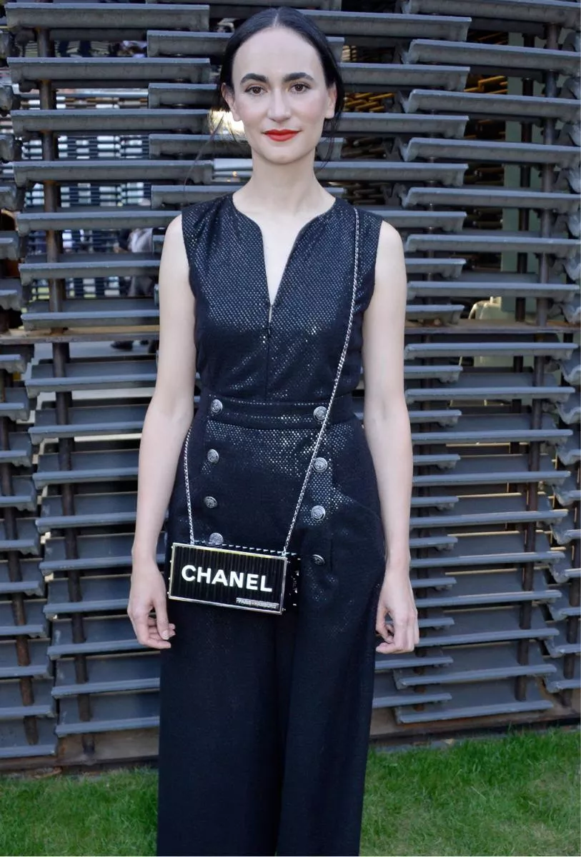 Serpentine Gallery х Chanel