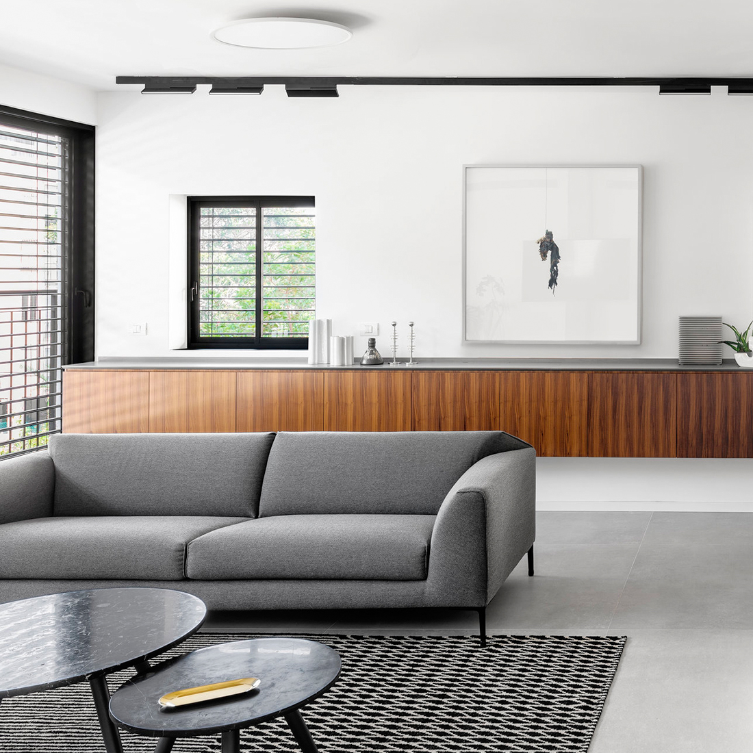 studioDO: квартира в здании 1960-х годов