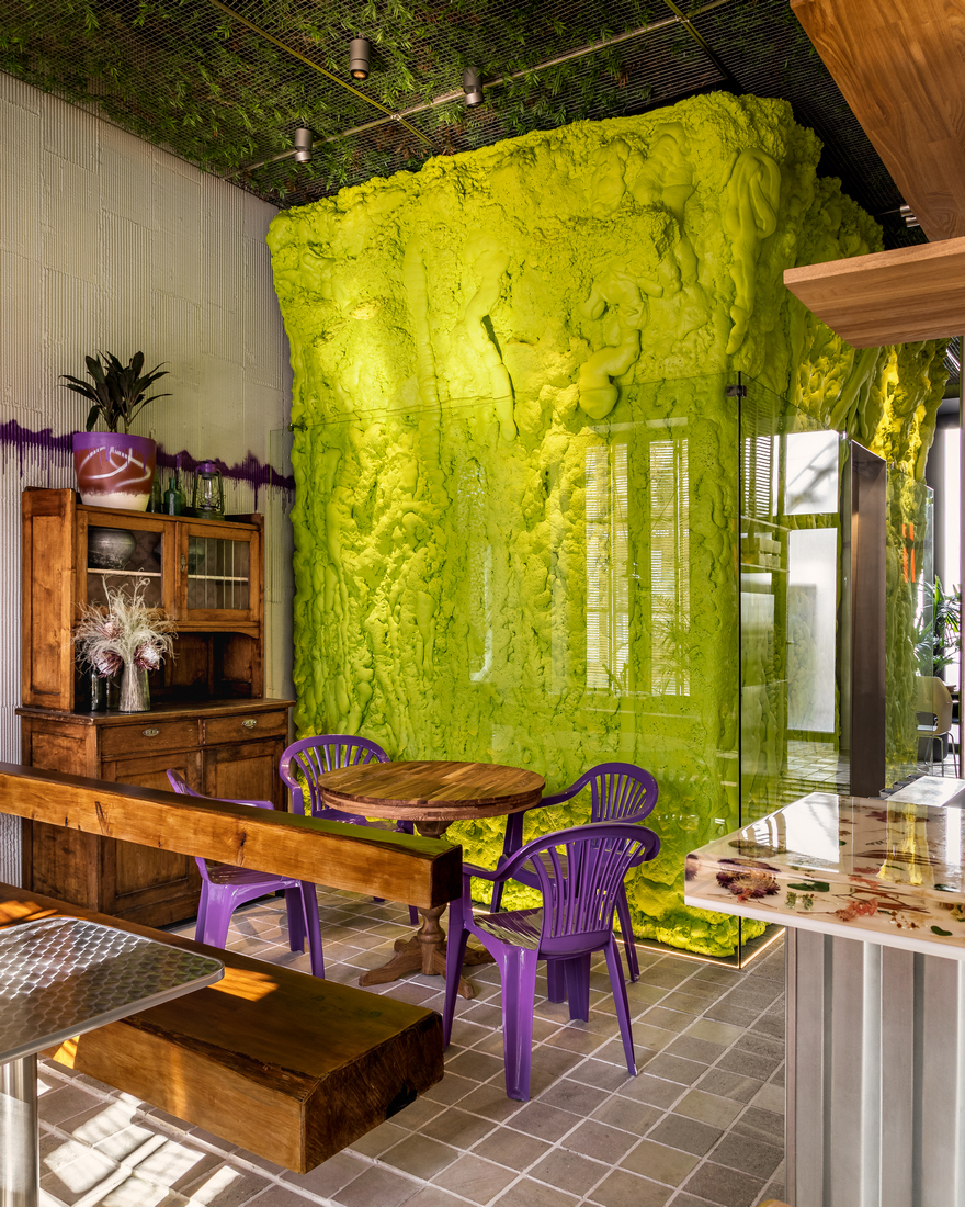 Ресторан израильской кухни в Краснодаре: эклектичный проект DA bureau