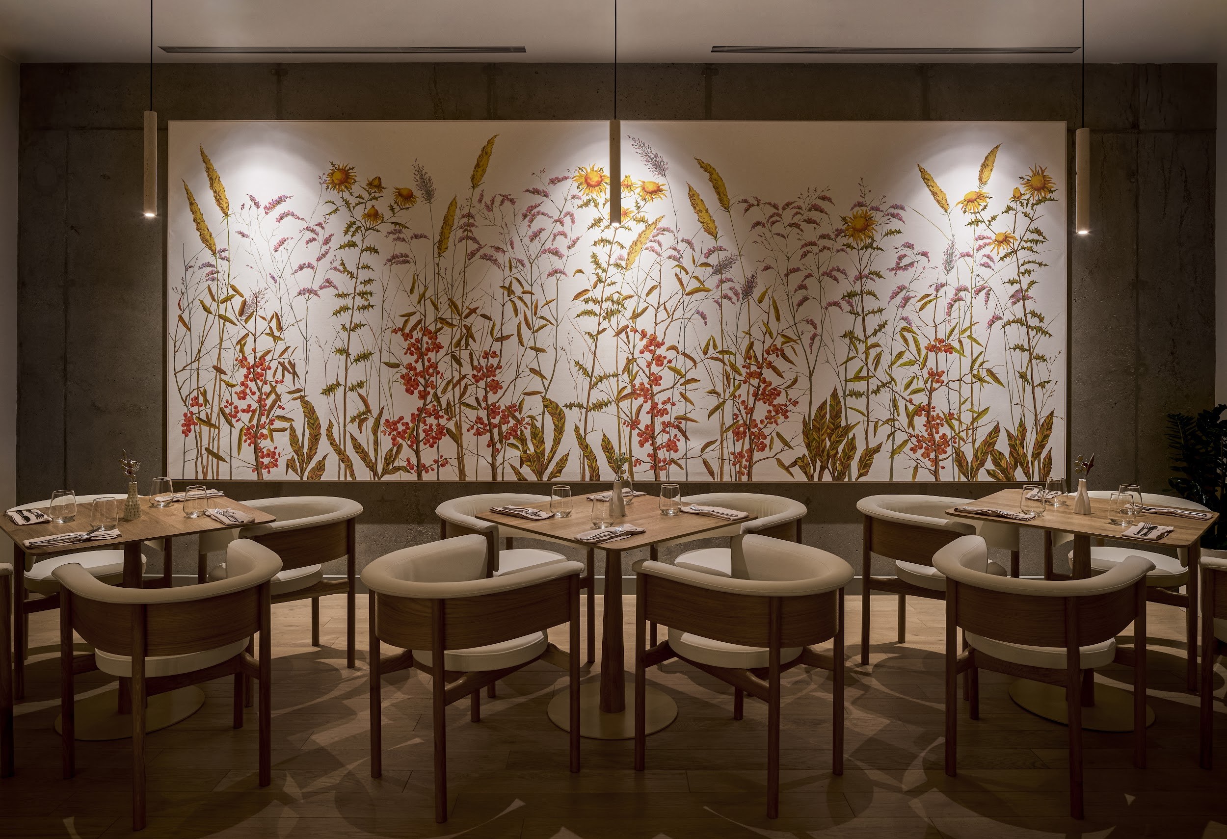 Четыре времени года в интерьере ресторана по проекту U.S.PRO