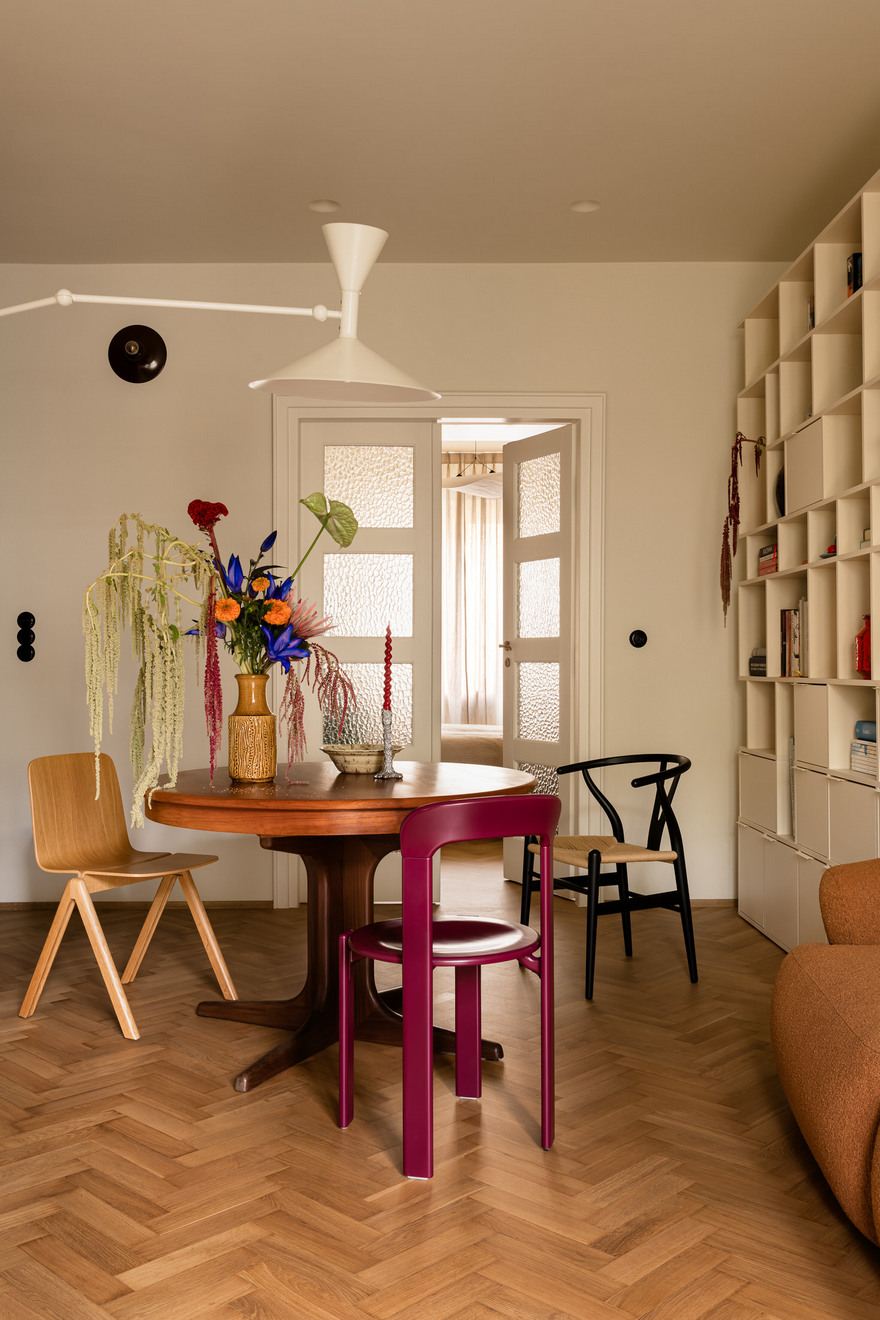 Квартира с историческими деталями и иконами дизайна в Варшаве: проект Mistovia Studio