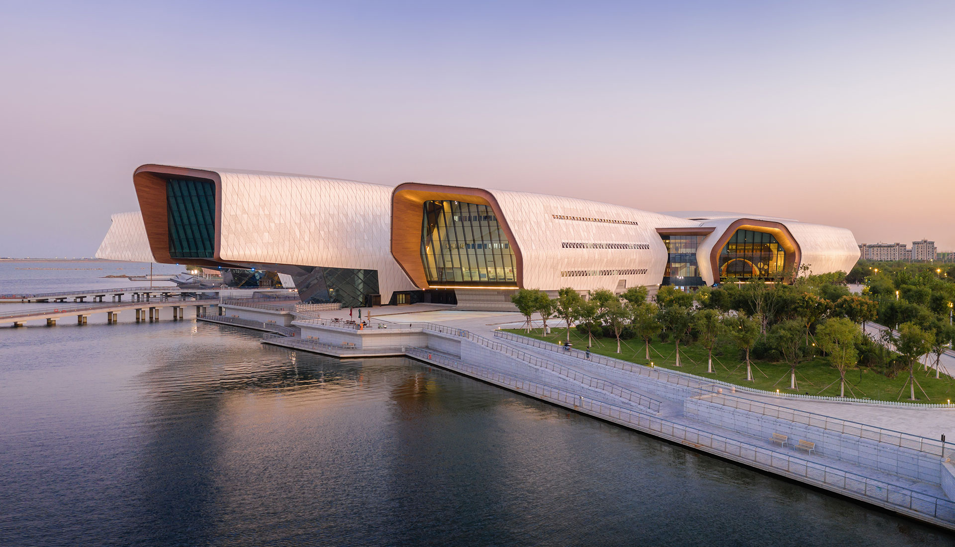 Китайский морской музей по проекту COX Architecture