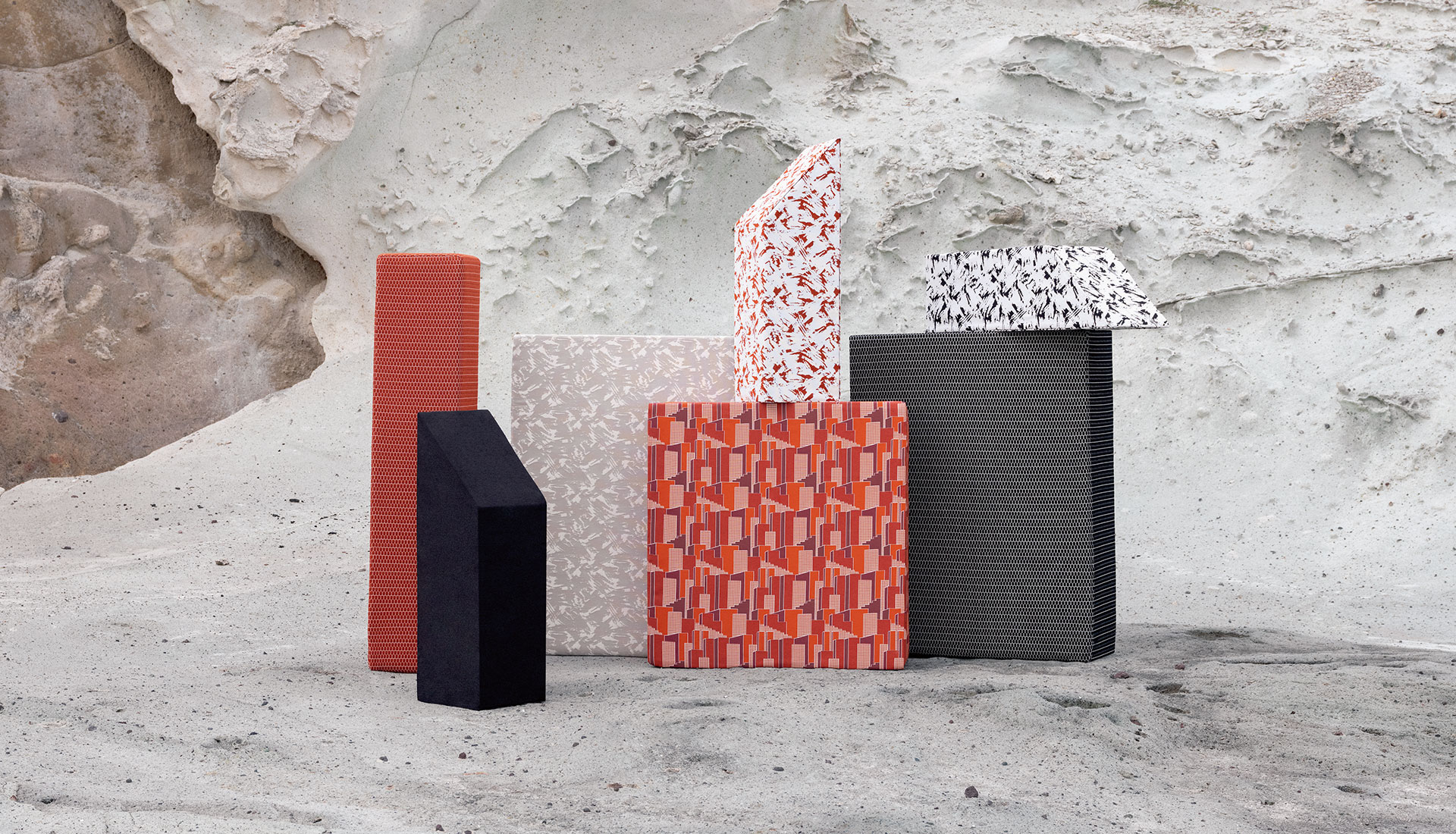 Elitis x Studiopepe: текстиль для улицы в духе итальянской радикальной архитектуры