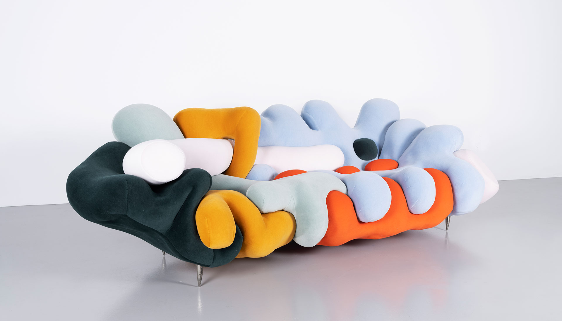 Стиль без содержания: Миша Кан в галерее Friedman Benda