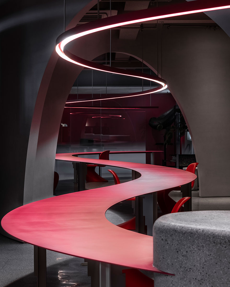 MMC Design: гибкое пространство для текстильного бренда