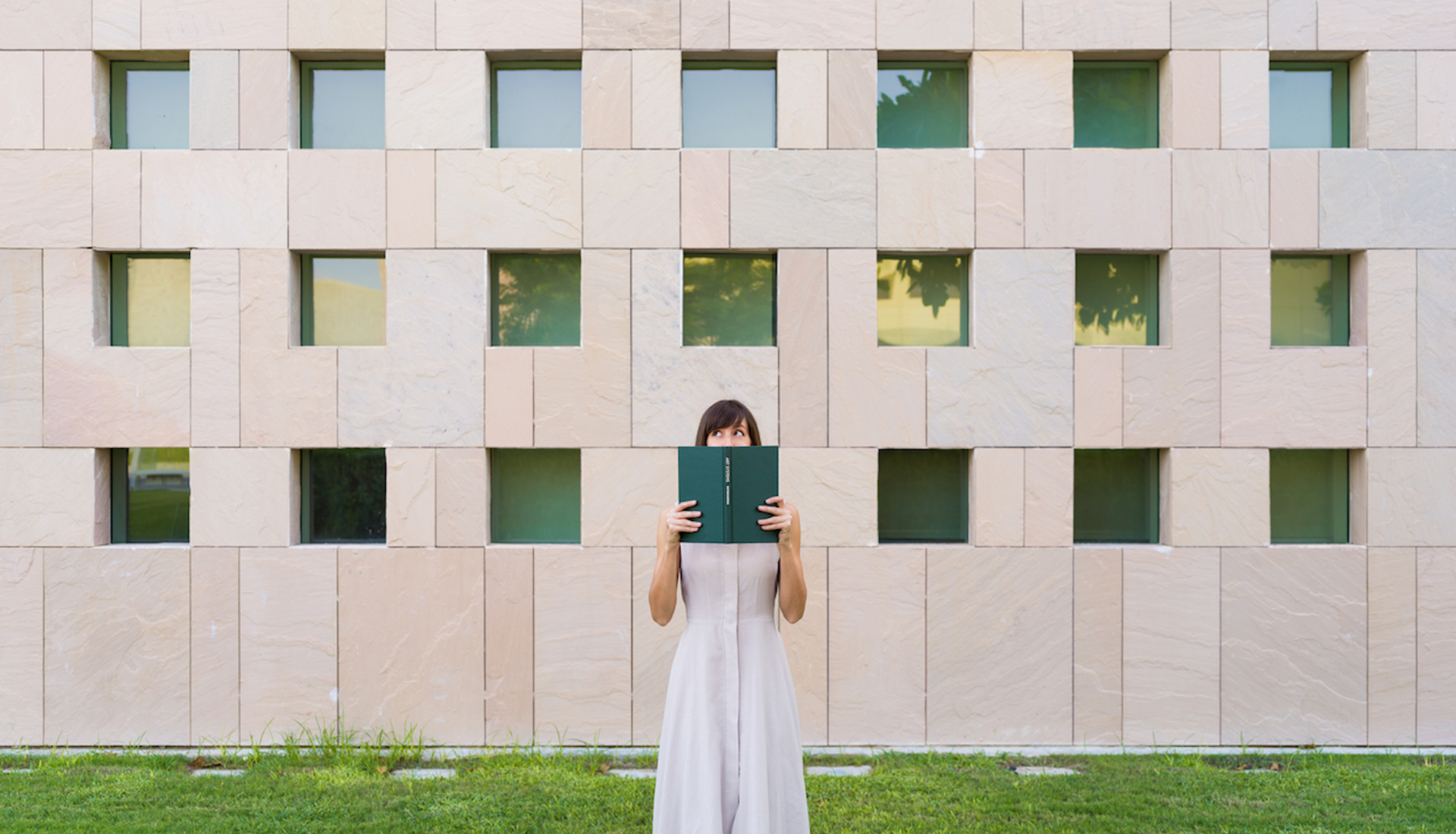 Селфи Даниэля Руэды и Анны Дэвис: архитектура и человек