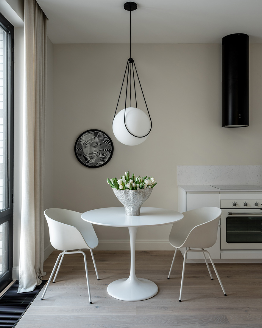 Илья Гульянц: монохромная квартира 47 кв. метров в Москве