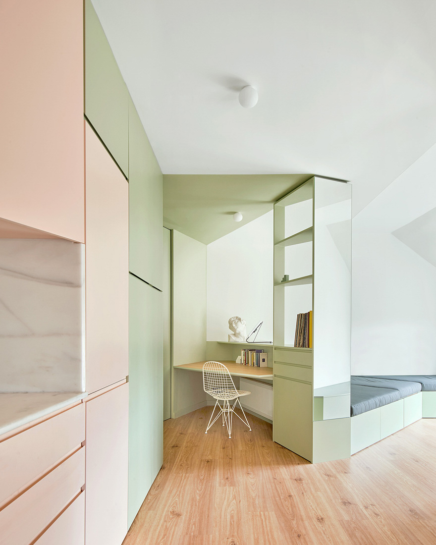 Квартира-трансформер 60 кв. метров в Барселоне по проекту студии AMOO