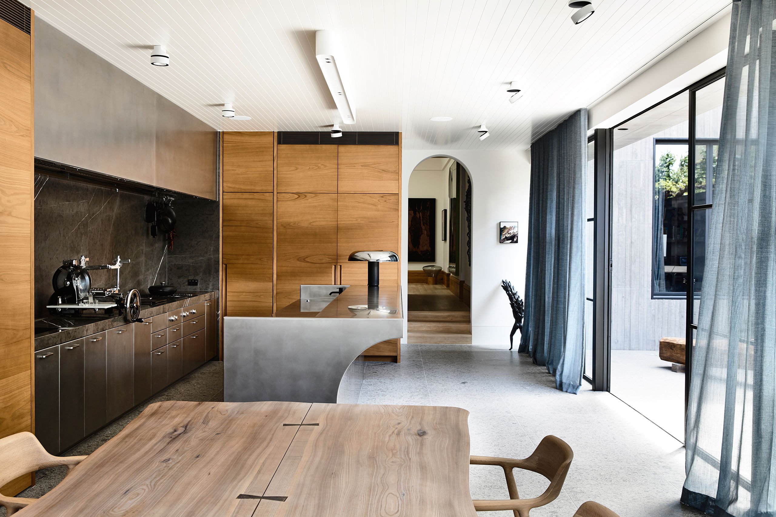 B.E Architecture: «это не минимализм»