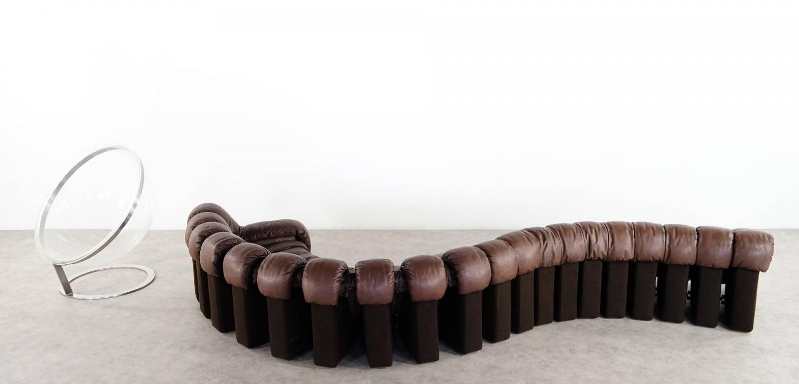 Tatzelwurm: cамый длинный диван в мире