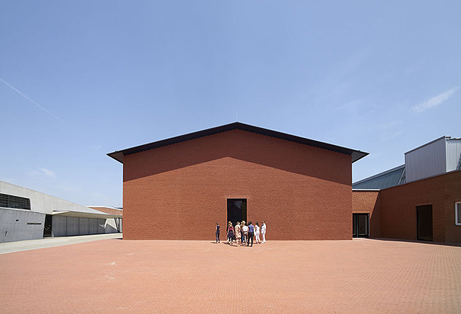Herzog & de Meuron для Vitra Design Museum