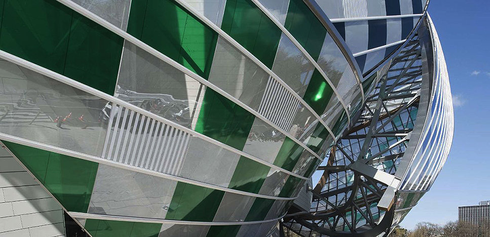 Даниэль Бюрен (Daniel Buren): выставка в Fondation Louis Vuitton