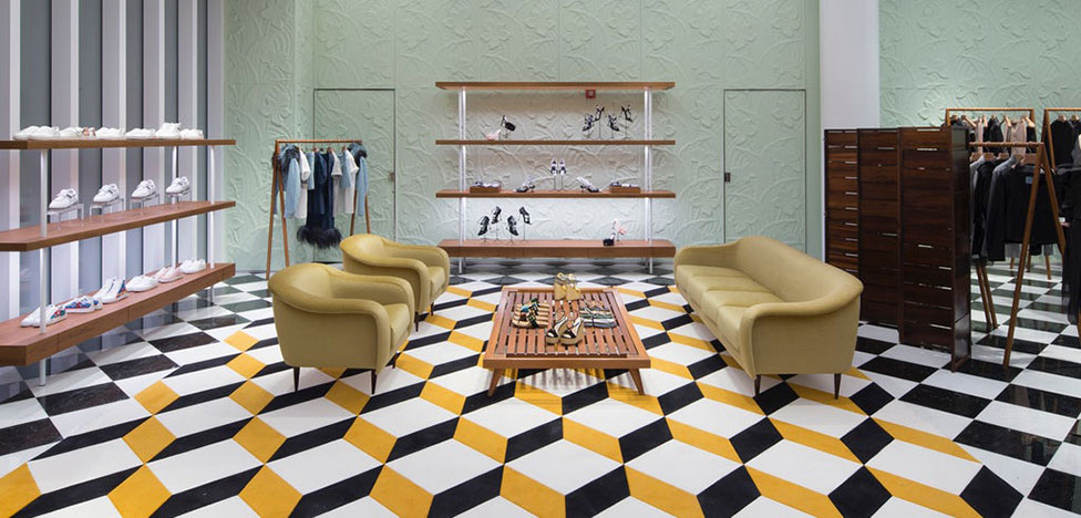 Prada открывает магазин в Майами