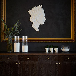 Дарья Колесова: лобби отеля «Брайтон»