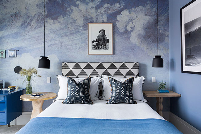 Спальня в синих оттенках: 25 лучших решений