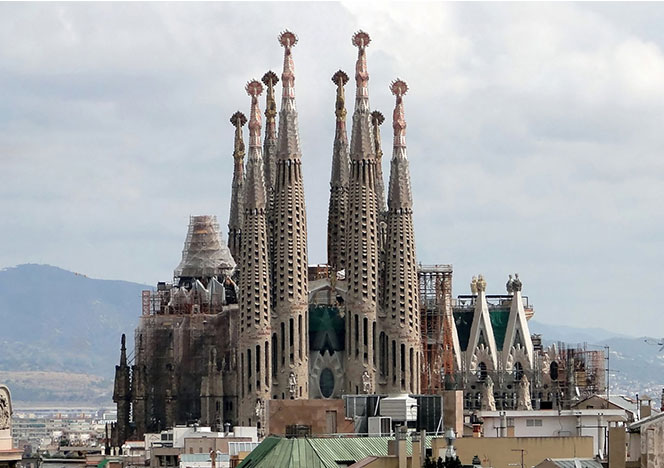 Sagrada Família: шедевр Гауди строится без разрешения