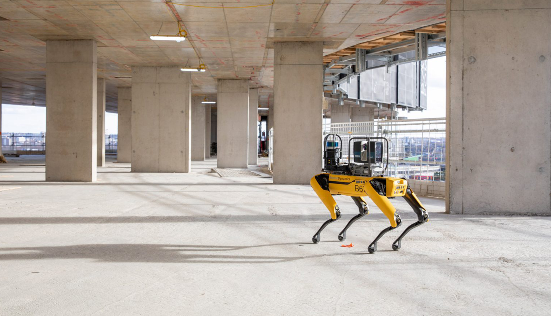 Foster + Partners адаптировали робота-пса Boston Dynamics для архитектурных задач