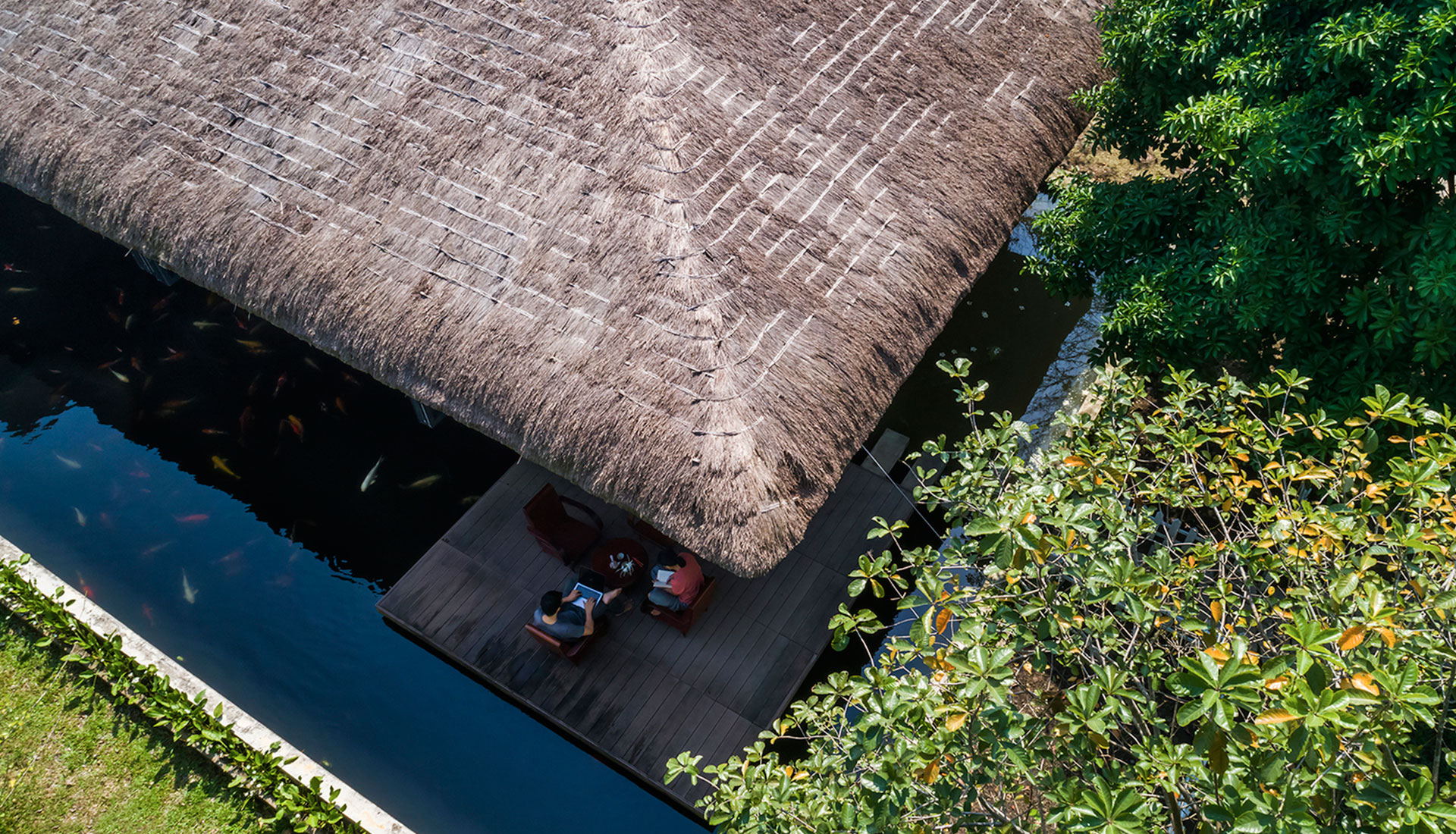 AM House: дом c соломенной крышей во Вьетнаме
