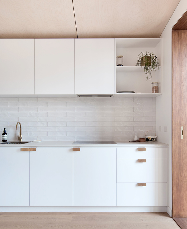 Дизайн белой кухни 35 фото красивых идей для оформления интерьера