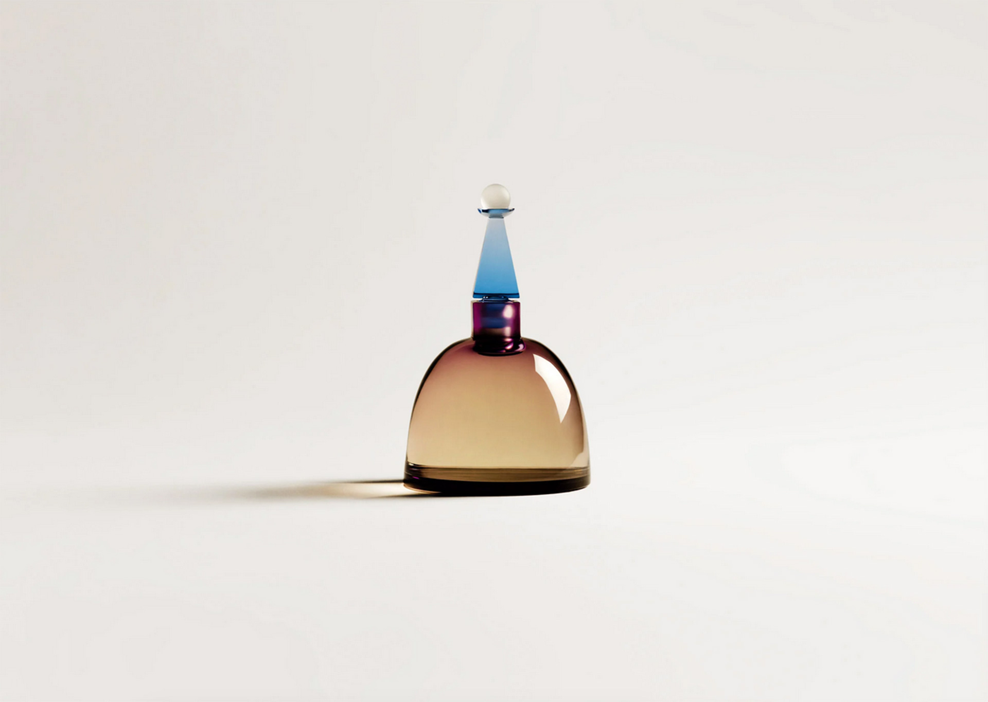 Джеймс Таррелл: парфюмы для Lalique