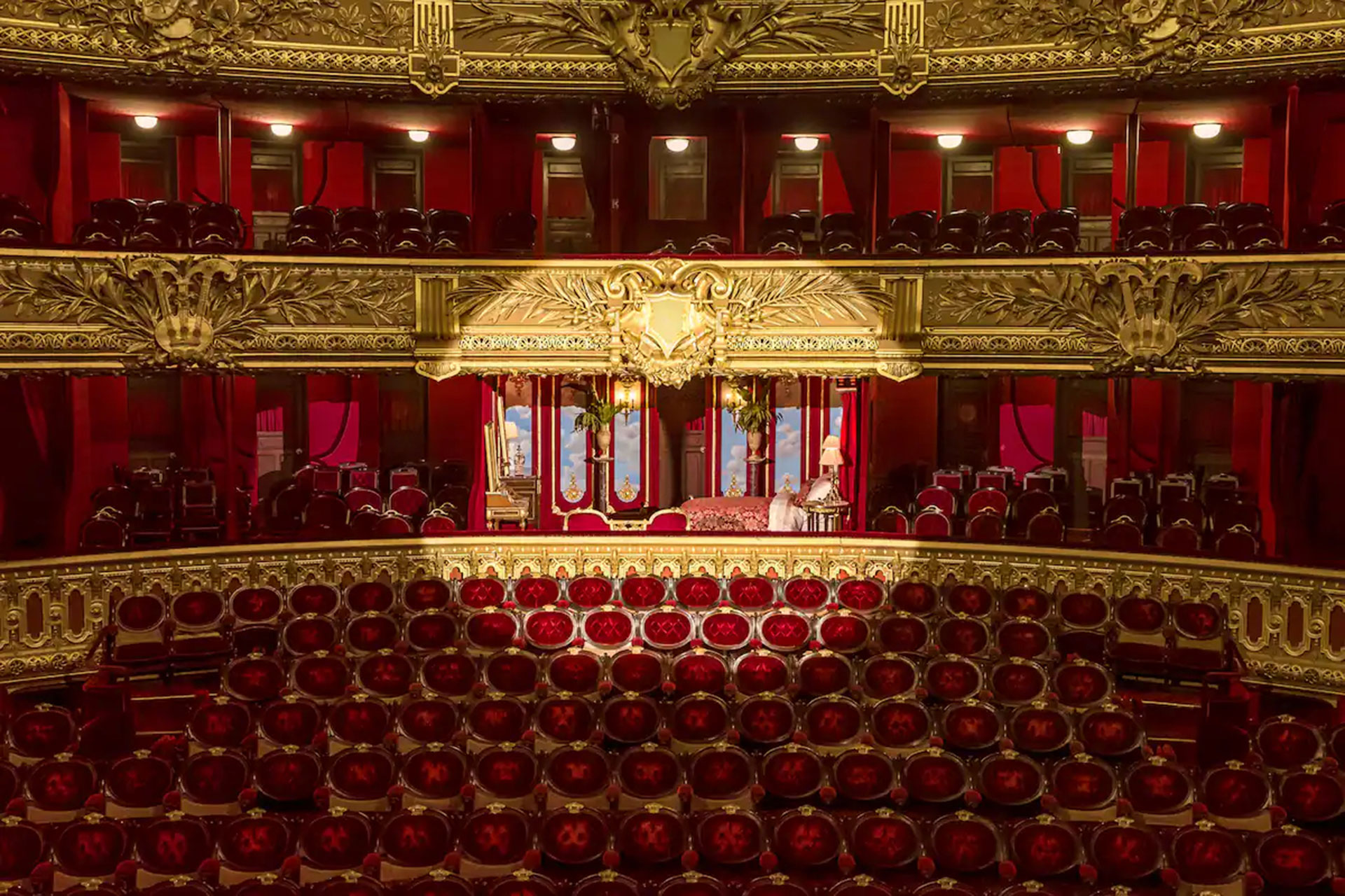 Ночь в парижской Гранд-Опера