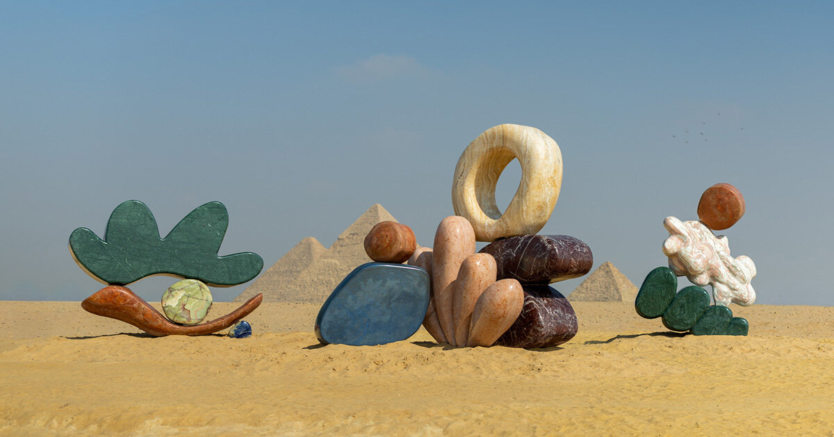 Монументальные каменные скульптуры рядом с пирамидами Гизы