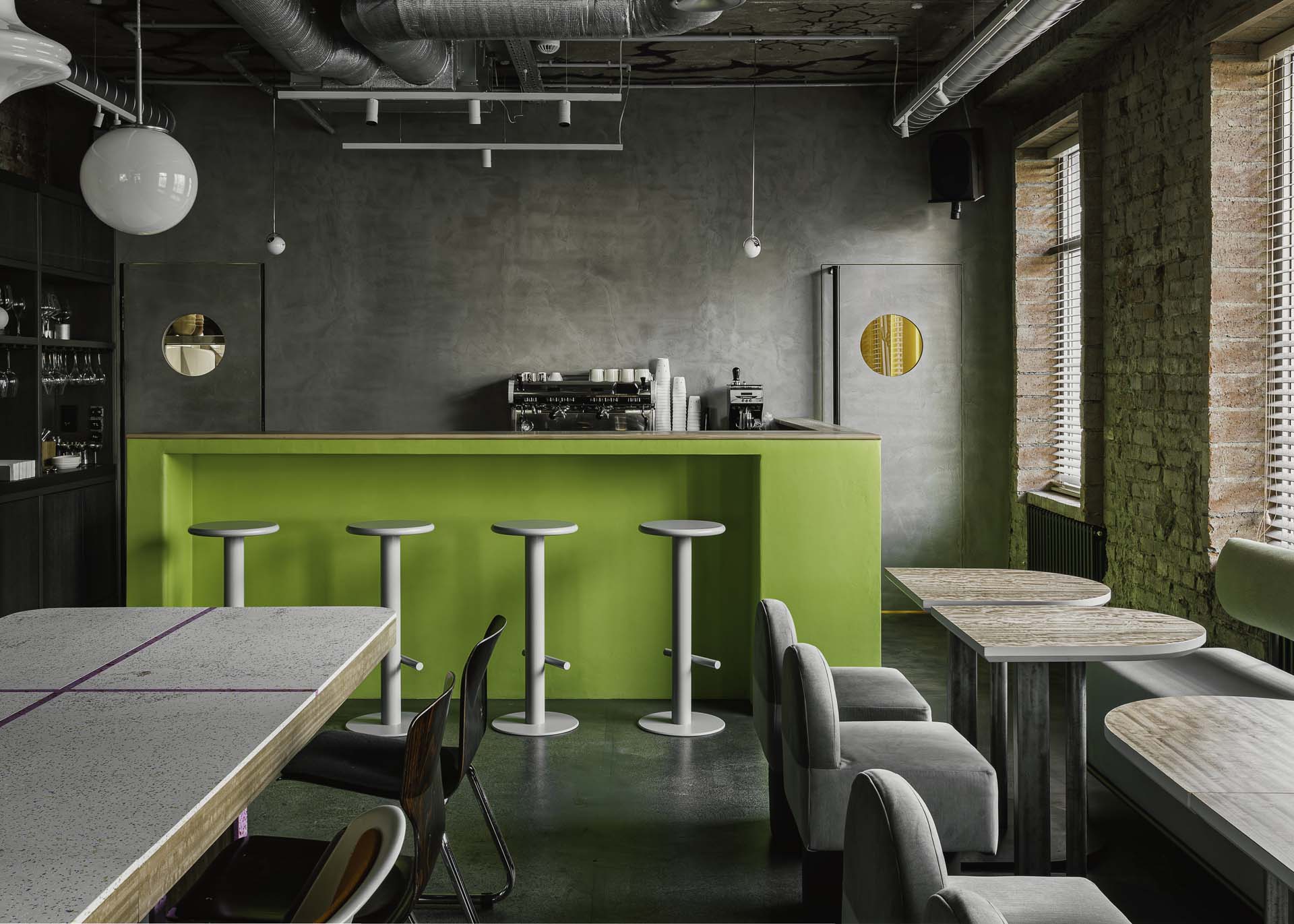 Бар PACE: дух авангарда и беговая культура в проекте Иосифа Брина на Шаболовке