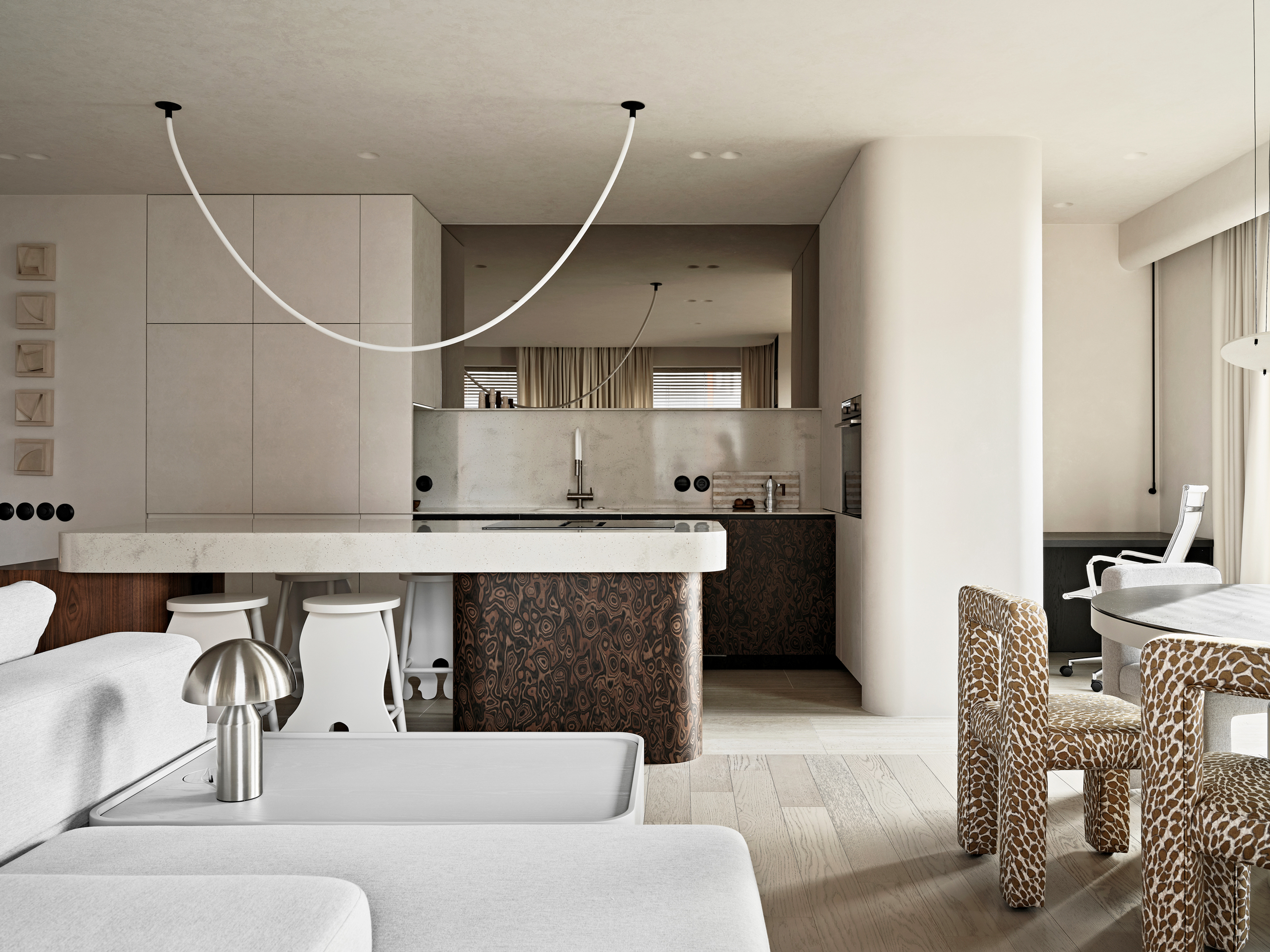 Минимализм с африканскими мотивами для квартиры в Новосибирске: проект студии Shubochkini