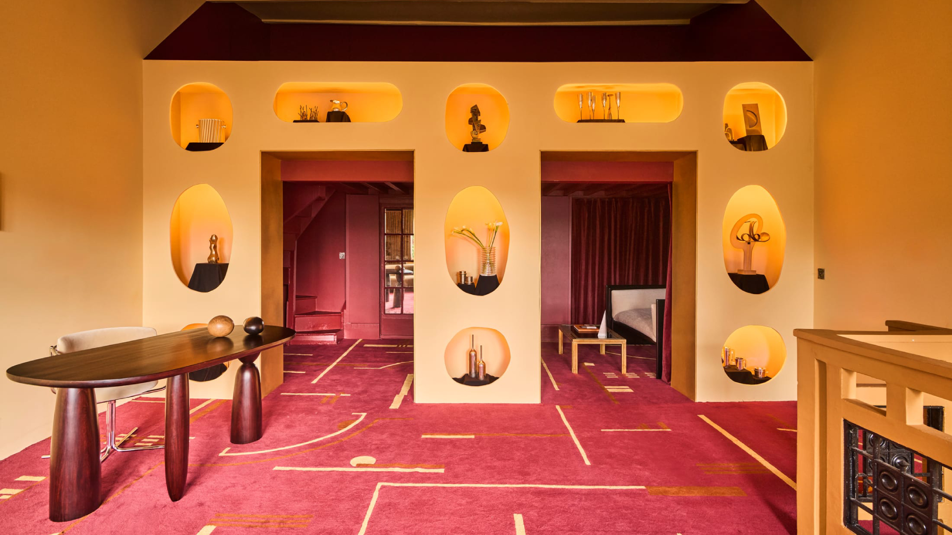 Офис-галерея для логистической компании в Париже: проект Cléo Interior Design