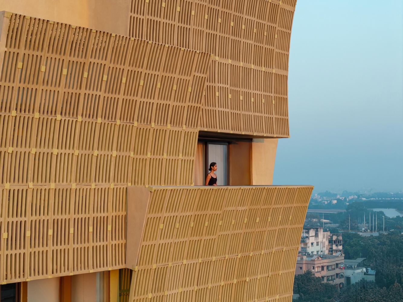 Дом с перфорированными фасадами в Индии: проект бюро Sanjay Puri Architects