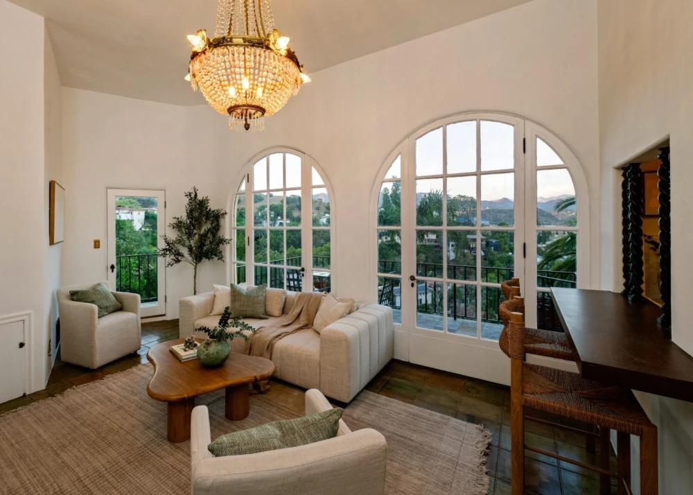 Дома знаменитостей фото 