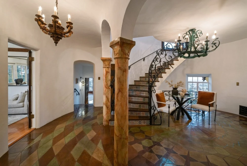 Дома знаменитостей фото 