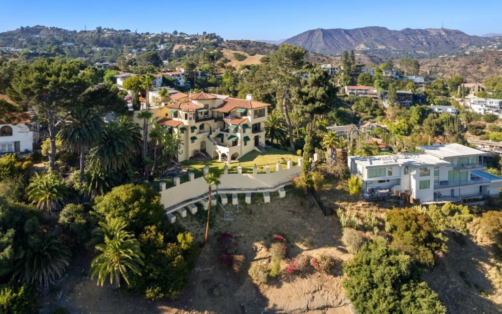 Дома знаменитостей фото 