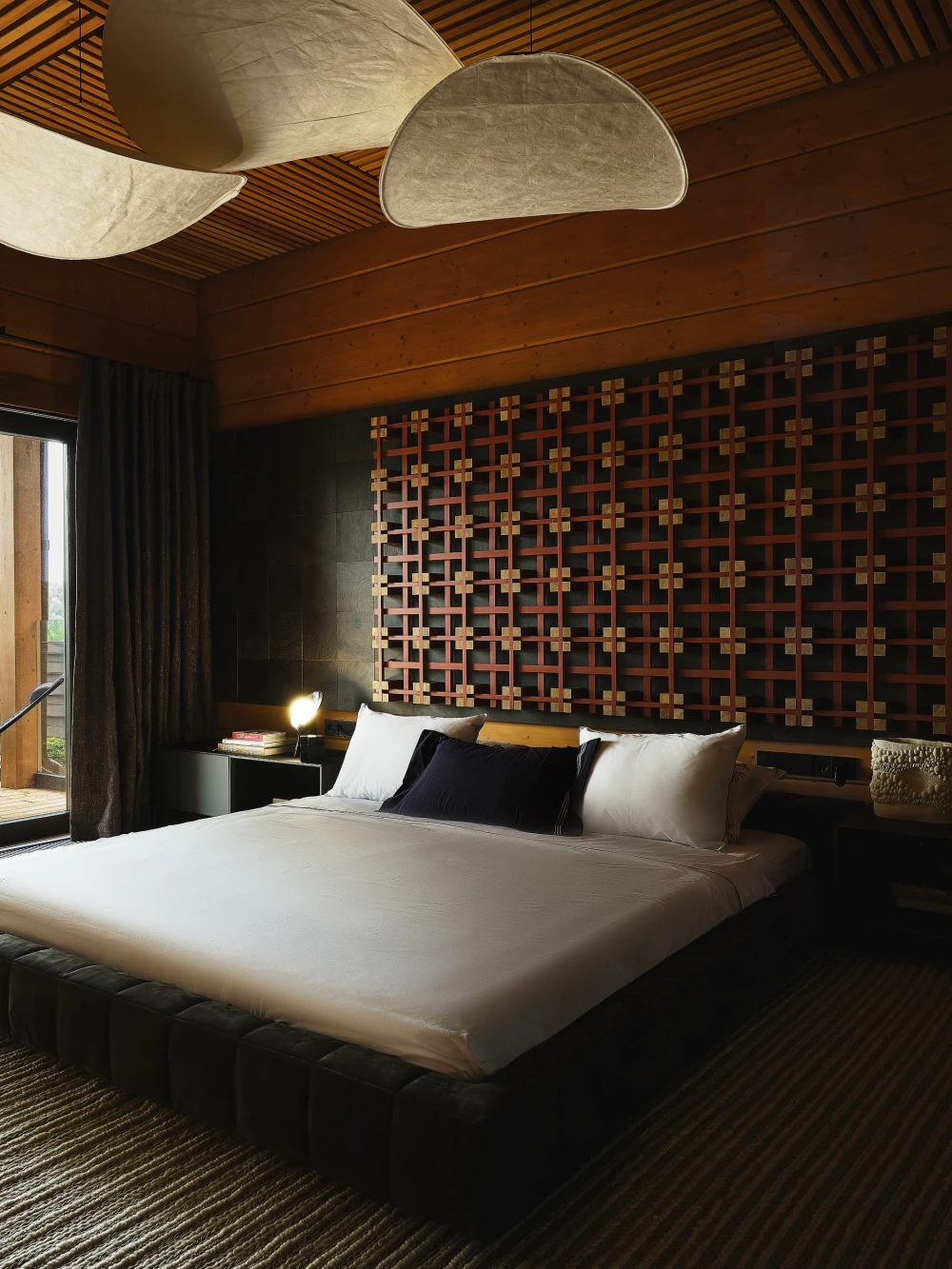 дизайн спальни в загородном доме фото