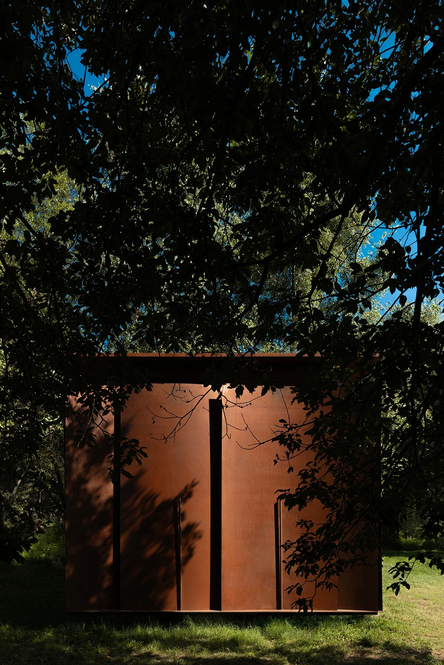 Арт-объект COR-TEN фото