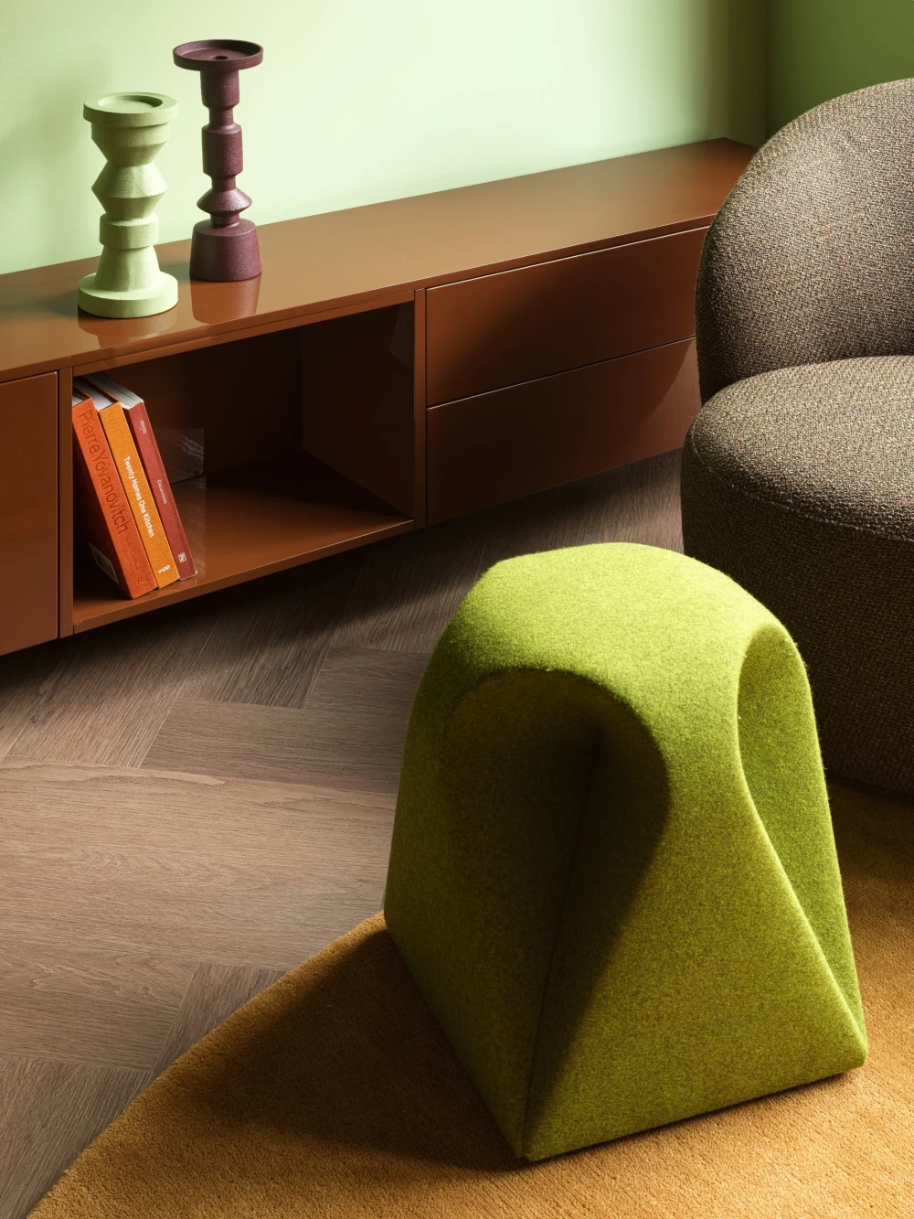 яркая квартира фото