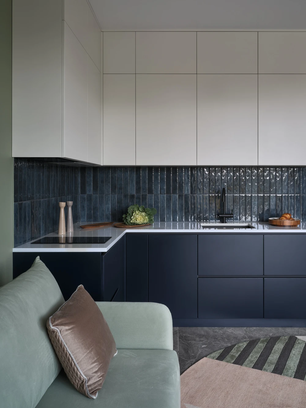 кухня в маленькой квартире фото