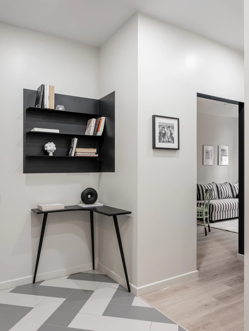 прихожая в маленькой квартире фото