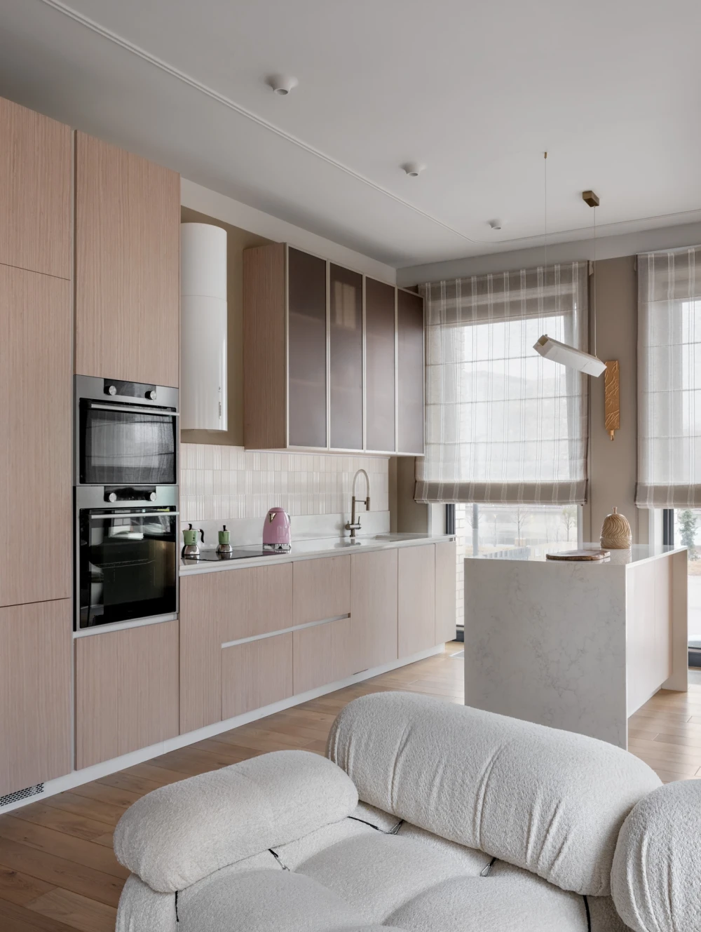 светлый интерьер фото