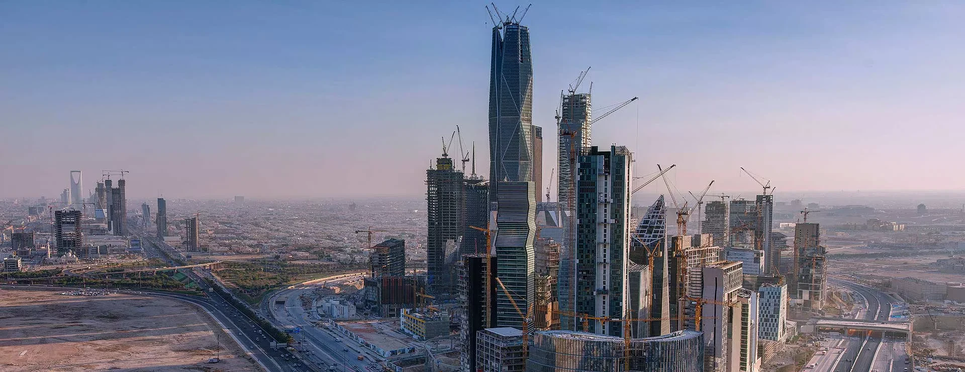 В Саудовской Аравии построят уникальный горизонтальный мегаполис