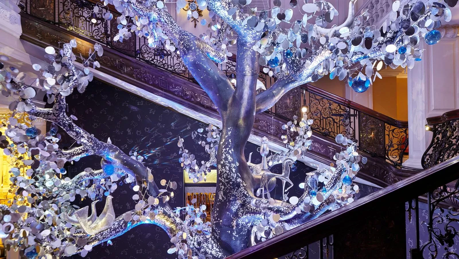 Рождественская елка Дианы фон Фюрстенберг в Claridge’s