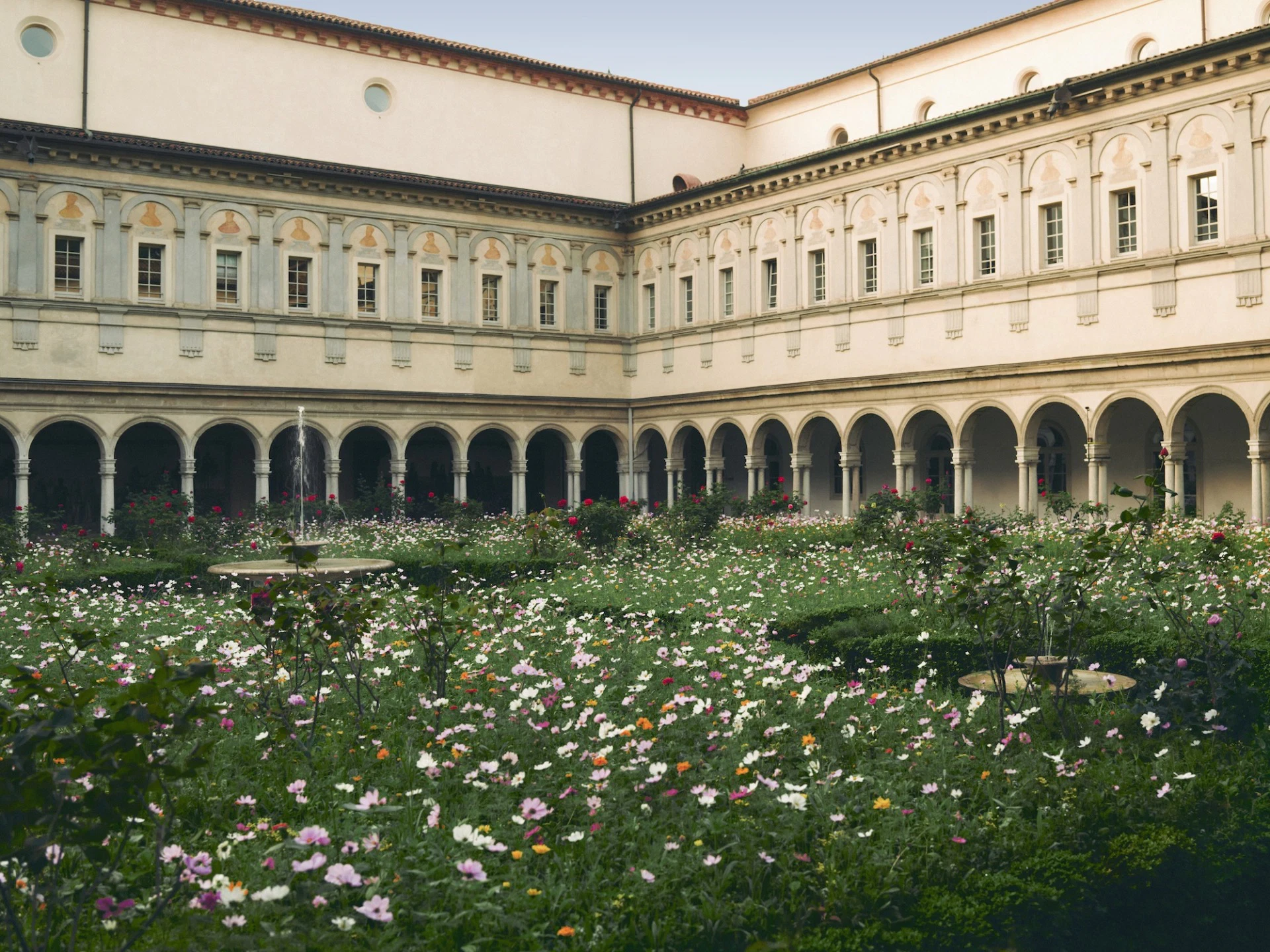 Milan Design Week 2026: самые заметные проекты и инсталляции Недели дизайна