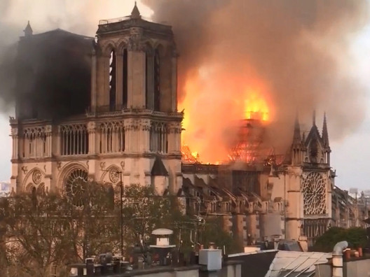 Cобор Парижской Богоматери: 10 фактов о здании и его пожаре