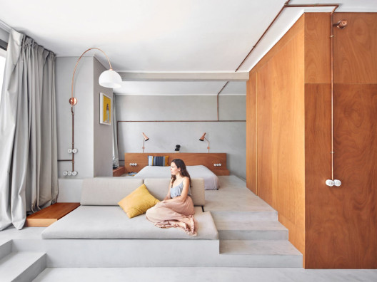 Cometa Architects: маленькая квартира в доме у причала