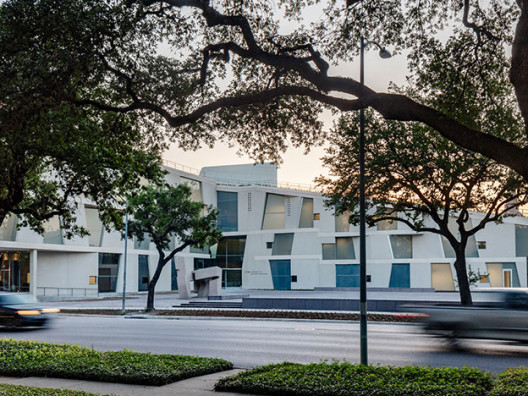 Steven Holl Architects: реконструкция Музея искусств в Хьюстоне