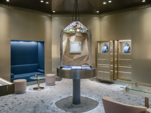 OMA: временный бутик Tiffany & Co  в Париже