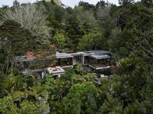 Новозеландский дом архитектора Рона Санга выставлен на продажу