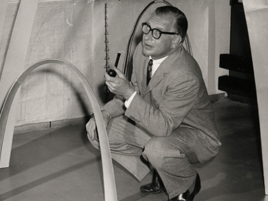 Звезда с обложки Time: архитектор и дизайнер Ээро Сааринен